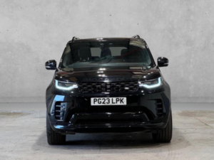 2023 Land Rover Discovery 3.0 D300 Mhev R-Dynamic Se Auto 4WD Euro 6 (s/s) 5dr in Black — image 5