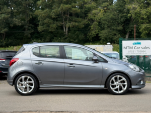 2017 Vauxhall Corsa 1.4i Ecoflex Sri Vx Line Hatchback 5dr Petrol Manual Euro 6 (75 Ps) in Grey — image 4
