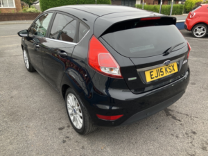 2015 Ford Fiesta 1.0 T Ecoboost Titanium X in Black — image 4