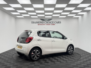2018 Citroen C1 1.2 Puretech Flair in White — image 6