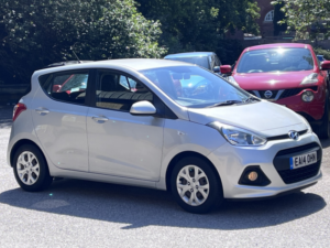2014 Hyundai I10 1.2 Se Hatchback 5dr Petrol Manual Euro 5 (87 Ps) in Silver — image 6
