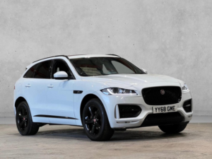 2018 Jaguar F-Pace 2.0 D180 R-Sport Auto AWD Euro 6 (s/s) 5dr in White — image 6