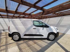 2023 Peugeot E-Partner E-Partner Standard 50kwh Auto 800 Professional Premium+ in White — image 6