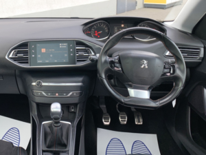 2019 Peugeot 308 1.2 Puretech Tech Edition 5-Door in Blue — image 2