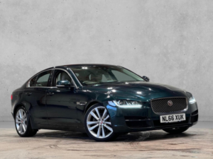 2016 Jaguar Xe