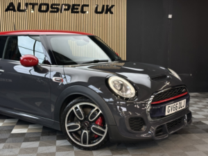 2016 MINI Hatch 2.0 John Cooper Works 3-Door Hatch in Grey — image 5