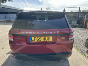 2015 Land Rover Range Rover Sport 3.0 Sd V6 Hse Dynamic in Red — image 5