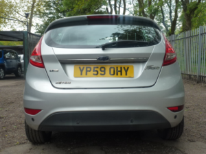 2009 Ford Fiesta 1.4 Tdci Zetec Hatchback 5dr Diesel Manual (110 G/km, 67 Bhp) in Silver — image 5