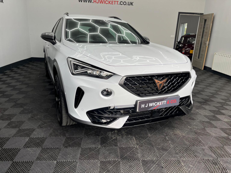 2024 Cupra Formentor 1.5 Tsi V2 DSG Euro 6 (s/s) 5dr in White — image 1