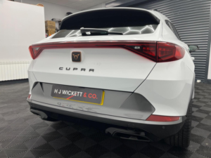 2024 Cupra Formentor 1.5 Tsi V2 DSG Euro 6 (s/s) 5dr in White — image 3