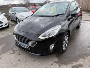 2017 Ford Fiesta 1.1 Ti-Vct Zetec Euro 6 (s/s) 3dr in Black — image 4