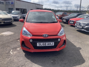 2018 Hyundai I10 1.2 I10 Prem 1.2 A/t My19 in Red — image 2