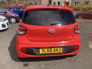 2018 Hyundai I10 1.2 I10 Prem 1.2 A/t My19 in Red — image 5