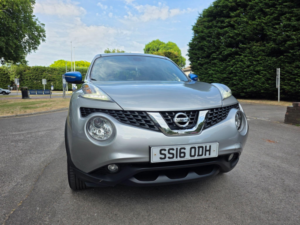 2016 Nissan Juke 1.2 Dig-T N-Connecta Euro 6 (s/s) 5dr in Silver — image 4