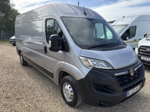 2022 Vauxhall Movano