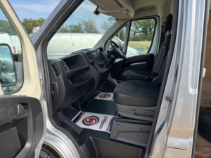2022 Vauxhall Movano 2.2 Cdti 3500 Biturbo Dynamic in Grey — image 6