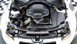 2013 BMW M3 4.0 V8 Limited Edition 500 Dct Euro 5 2dr in White — image 4