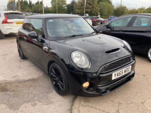 2016 MINI Hatch 2.0 Cooper S Hatchback 3dr Petrol Manual Euro 6 (s/s) (192 Ps) in Black — image 3