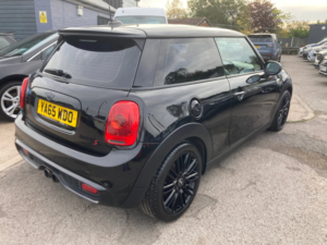 2016 MINI Hatch 2.0 Cooper S Hatchback 3dr Petrol Manual Euro 6 (s/s) (192 Ps) in Black — image 6
