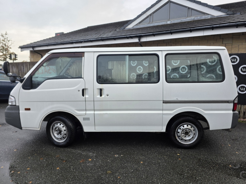 2010 Mazda Bongo 1.8 Petrol in White — image 1