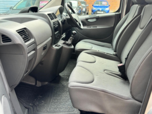 2007 Peugeot Expert 2.0 Hdi L1 H1 4dr in Silver — image 5
