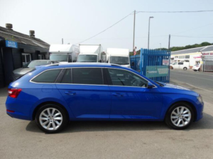 2023 Skoda Superb 2.0 Tdi Se Technology Euro 6 (s/s) 5dr in Blue — image 5