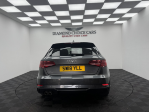 2018 Audi A3 1.5 Tfsi Cod Black Edition in Grey — image 5