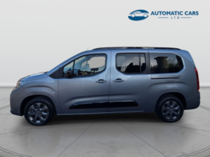 2024 Vauxhall Combo Life Ultimate Xl in Grey — image 5