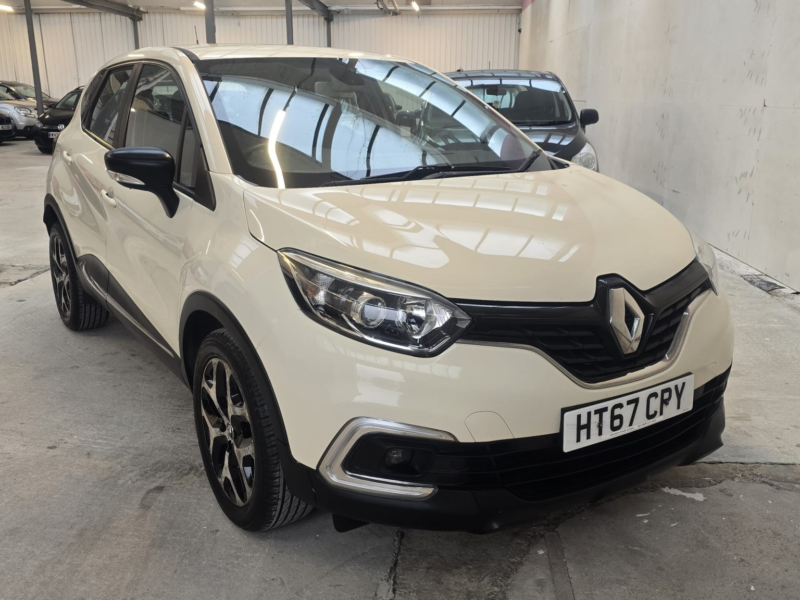 2018 Renault Captur 1.5 Dynamique Nav Dci 90 in White — image 1