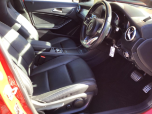 2016 Mercedes-Benz Gla 2.1 Gla220d Amg Line (executive) 7g-Dct 4matic Euro 6 (s/s) 5dr in Red — image 2