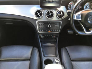 2016 Mercedes-Benz Gla 2.1 Gla220d Amg Line (executive) 7g-Dct 4matic Euro 6 (s/s) 5dr in Red — image 5