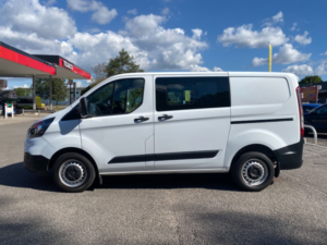 2019 Ford Transit Custom 2.0 320 Ecoblue Crew Van Double Cab 5dr Diesel Manual L1 H1 Euro 6 (6 Seat) (105 Ps) in White — image 2