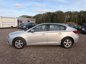2013 Chevrolet Cruze 1.6 Lt Euro 5 5dr in Silver — image 6