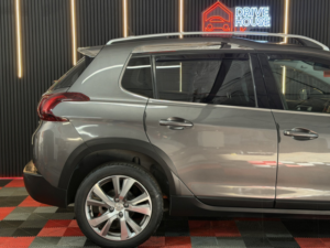 2017 Peugeot 2008 1.2 Puretech Allure in Grey — image 4