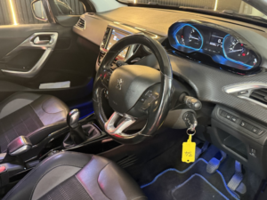 2017 Peugeot 2008 1.2 Puretech Allure in Grey — image 5