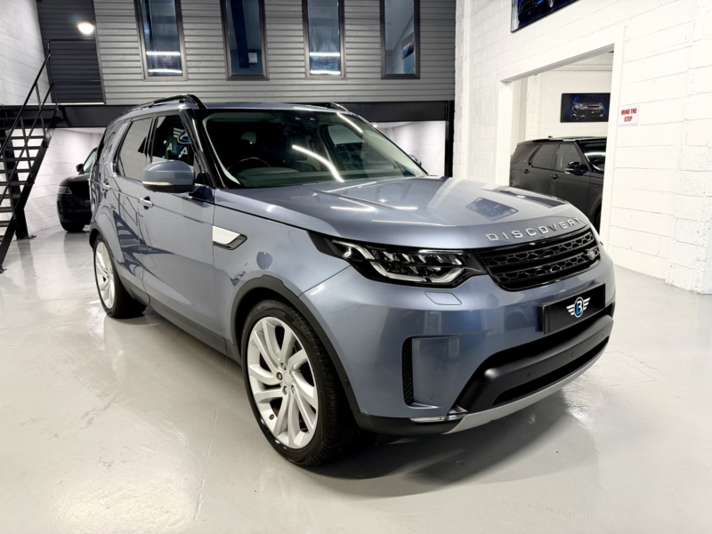 2018 Land Rover Discovery 3.0 Td V6 Hse Luxury in Blue — image 1