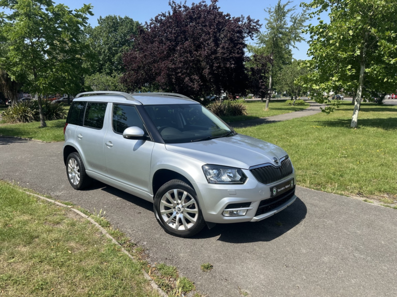 2016 Skoda Yeti 1.2 Tsi Se L in Silver — image 1
