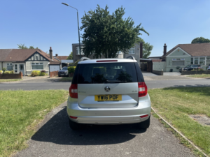 2016 Skoda Yeti 1.2 Tsi Se L in Silver — image 5
