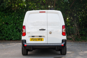 2019 Vauxhall Combo 1.6 Turbo D 2300 Edition in White — image 6