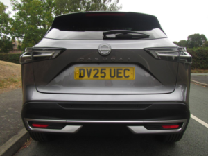 2025 Nissan Qashqai 1.3 Dig-T Mhev N-Connecta - Repaired Cat S in Grey — image 6