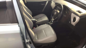 2014 Toyota Auris 1.8 Vvt-H Excel CVT Euro 5 (s/s) 5dr in Blue — image 5