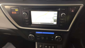 2014 Toyota Auris 1.8 Vvt-H Excel CVT Euro 5 (s/s) 5dr in Blue — image 6