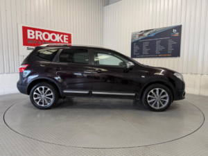 2013 Nissan Qashqai+2 1.5 Dci Tekna 2WD Euro 5 5dr (avm) in Black — image 3