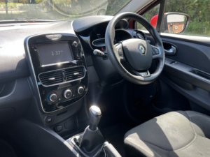 2018 Renault Clio 1.5 Iconic Dci 90 My18 in Red — image 3