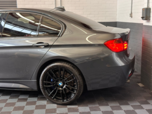 2015 BMW 3 Series 2.0 320d M Sport Saloon 4dr Diesel Auto Xdrive Euro 5 (s/s) (184 Ps) in Grey — image 5