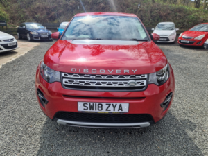 2018 Land Rover Discovery Sport 2.0 Td4 Hse in Red — image 2