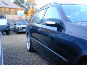 2003 Mercedes-Benz E Class Ref 8673 - Mercedes W211 E Class E320 Estate Ex Japan in Blue — image 5