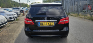 2013 Mercedes-Benz B Class 1.8 B180 Cdi Blueefficiency Sport in Black — image 4
