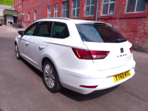 2020 SEAT Leon 2.0 Tdi Se Dynamic in White — image 6