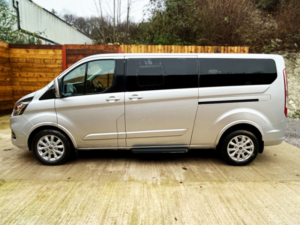 2020 Ford Tourneo Custom L2 Lwb 7 SEAT Auto Wheelchair Accessible Disabled Access Vehicle Wav in Silver — image 3